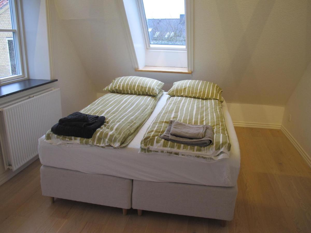 אורהוס Guesthouse Sharon Apartments מראה חיצוני תמונה