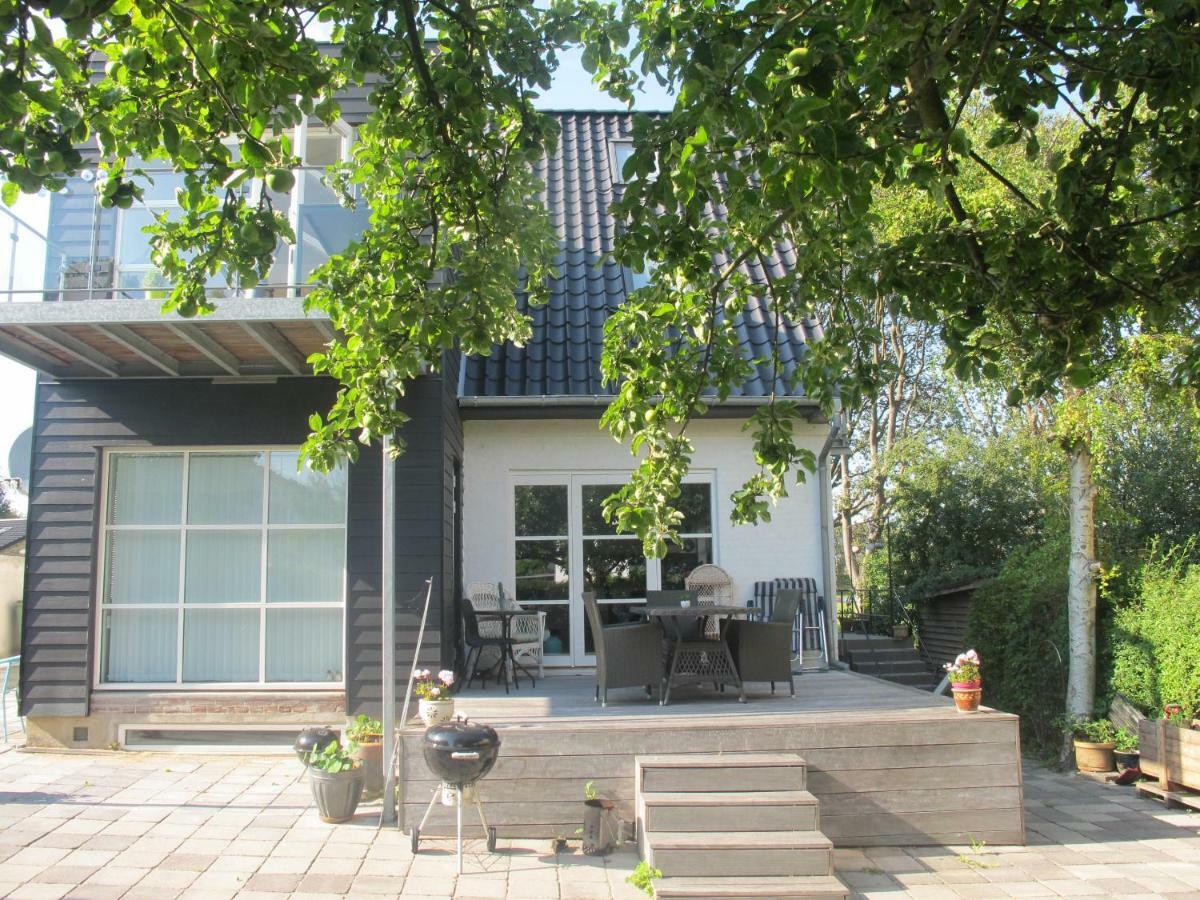אורהוס Guesthouse Sharon Apartments מראה חיצוני תמונה