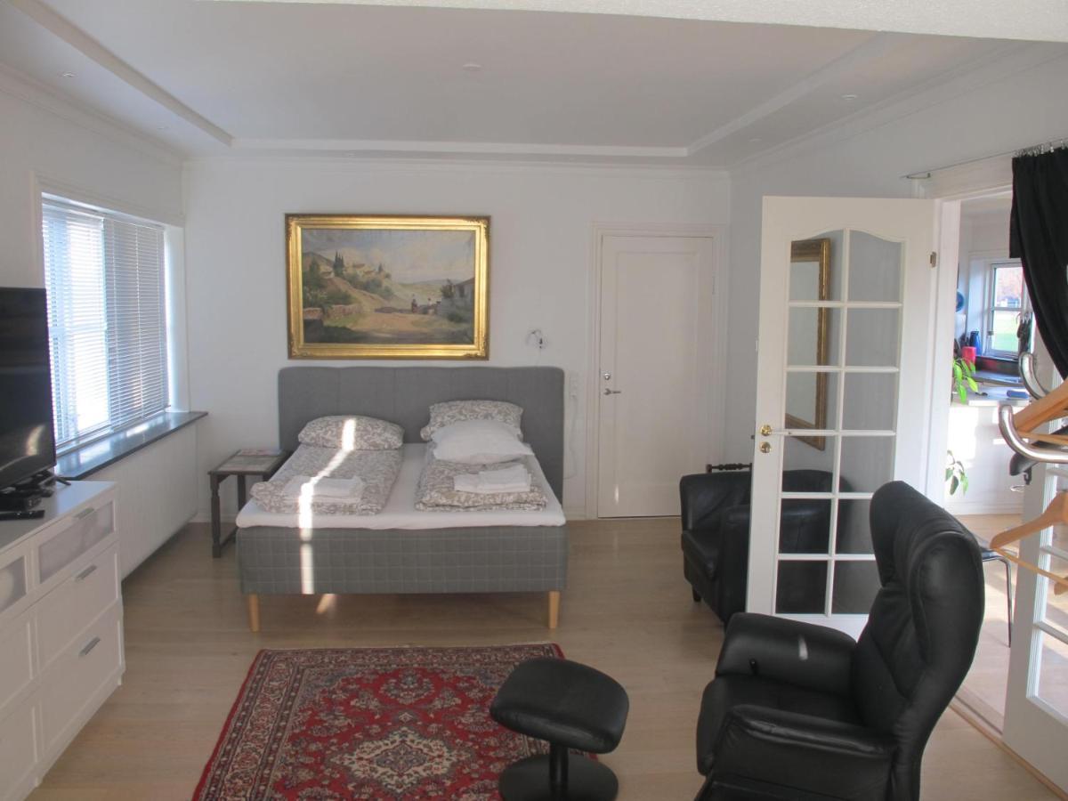 אורהוס Guesthouse Sharon Apartments מראה חיצוני תמונה